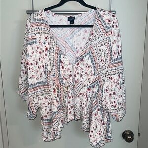 Daytrip White and Red Floral Blouse